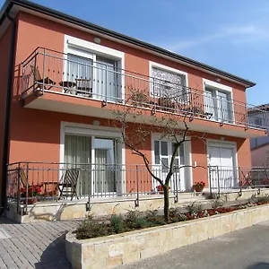 Nina , Umag Chorvatsko